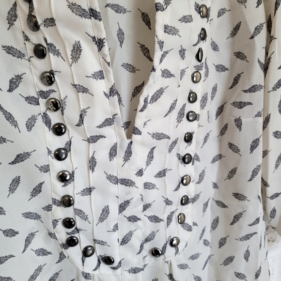 Bardot Feather Print Blouse - Picture 3 of 7